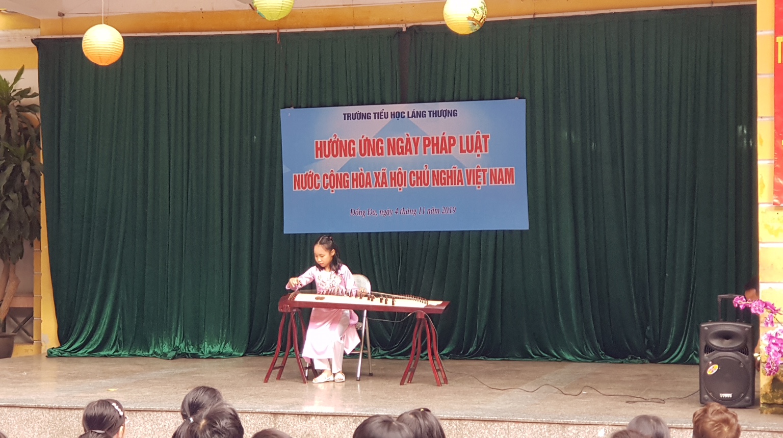 Hưởng ứng ngày pháp luật nước CHXHCN Việt Nam 9-11-2019