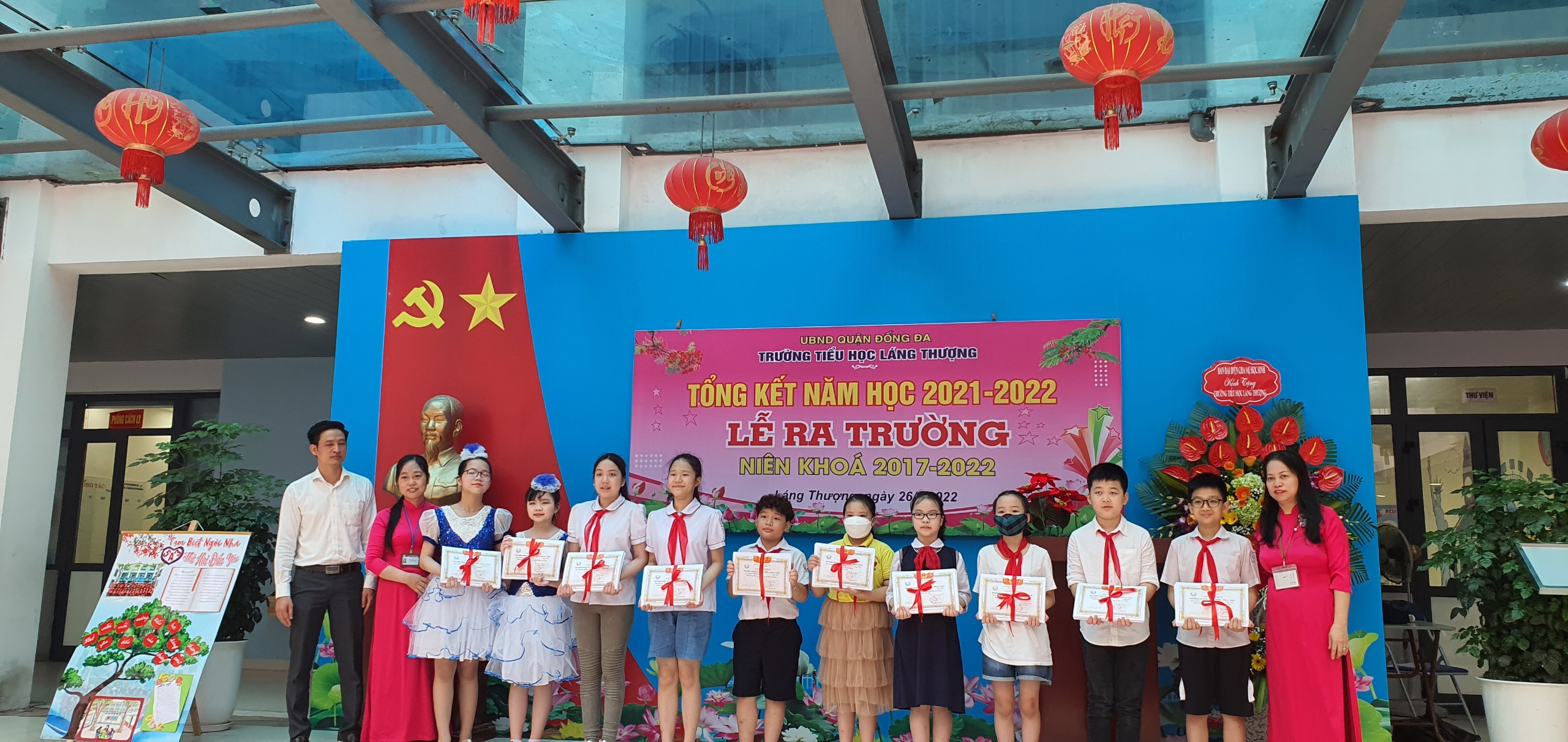 Tổng kết năm học 2021-2022 & Lễ ra trường học sinh niên khóa 2017-2022