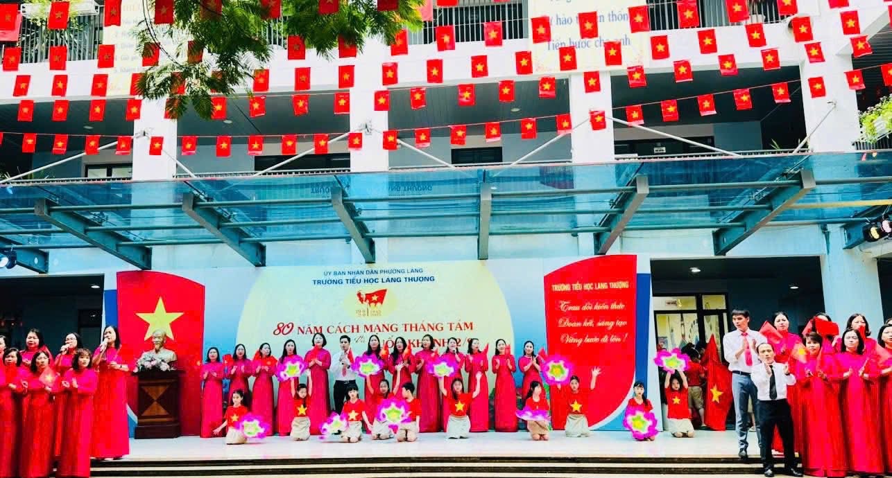 🇻🇳 🇻🇳🇻🇳 Rộn ràng lễ kỉ niệm 80 năm cách mạng và Quốc khánh 2/9 tại Trường Tiểu học Láng Thượng