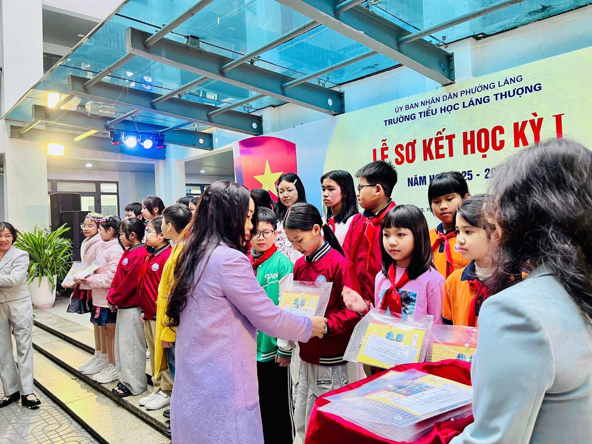 🌸 Trường Tiểu học Láng Thượng tổ chức lễ sơ kết học kì i🌸